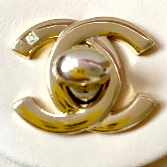 CHANEL GOLD PLATED MINI SQUARE FLAP❤️ - Picture 15 of 17